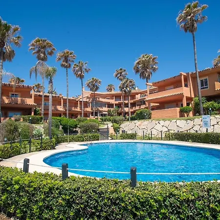 Fantastic Beachfront Apartment Estepona Exterior photo